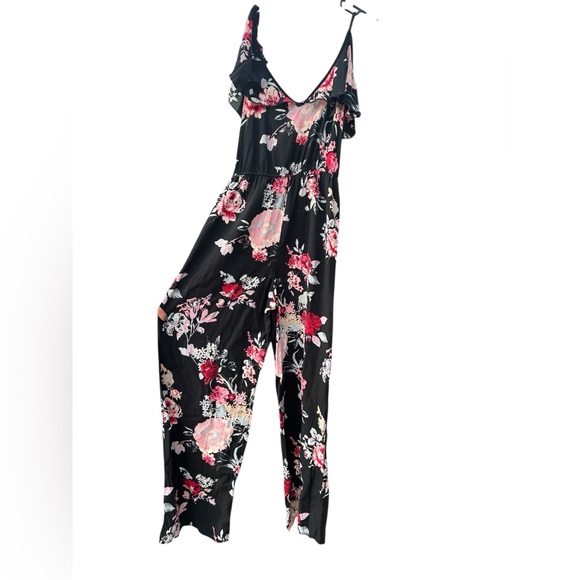 Xhilaration Black and Pink Floral Romper - Picture 4 of 7